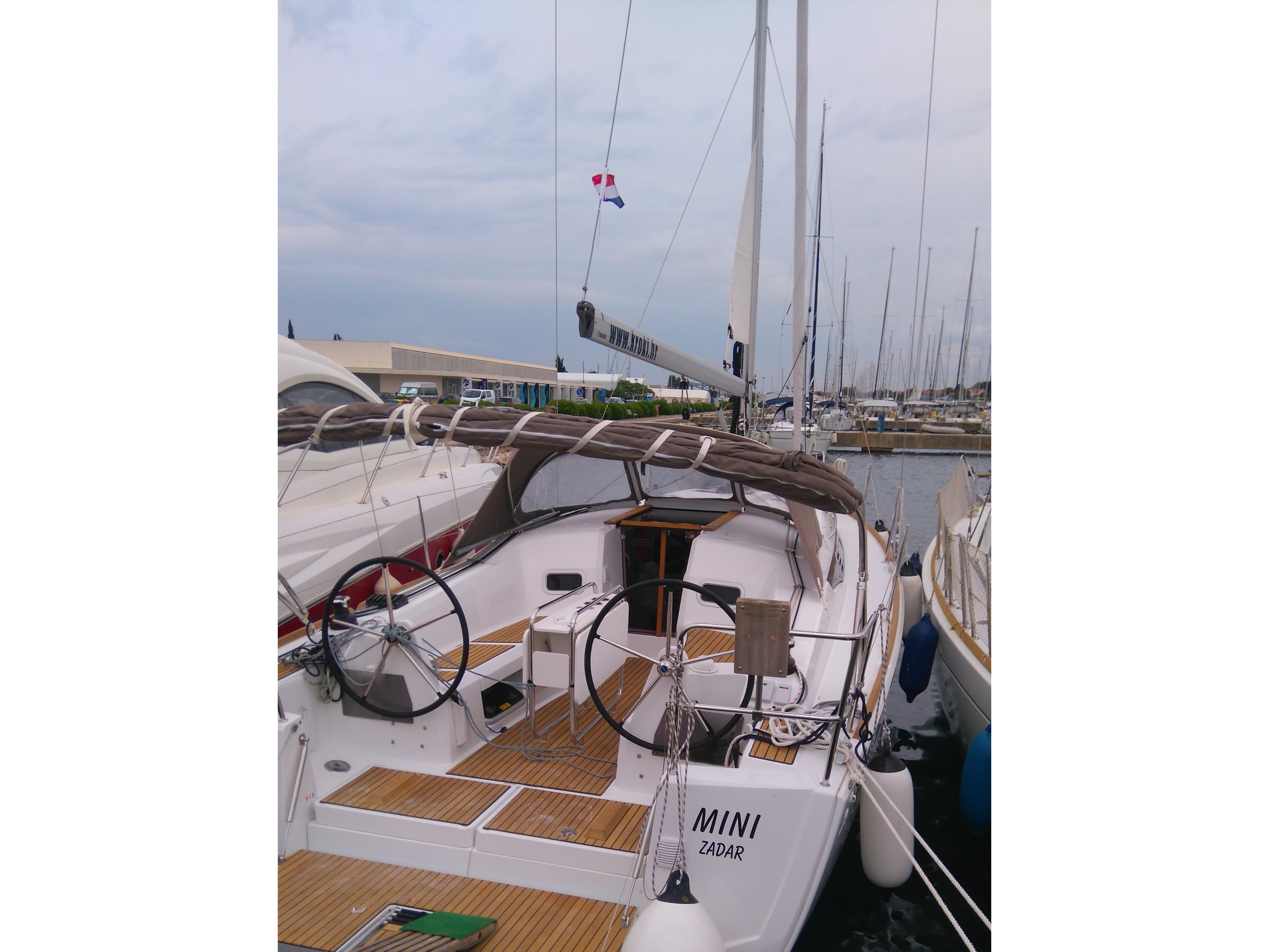 Immagine Sun Odyssey 349
