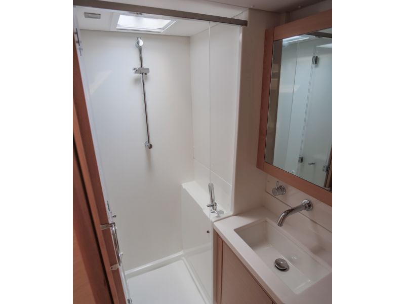 Immagine Lagoon 450