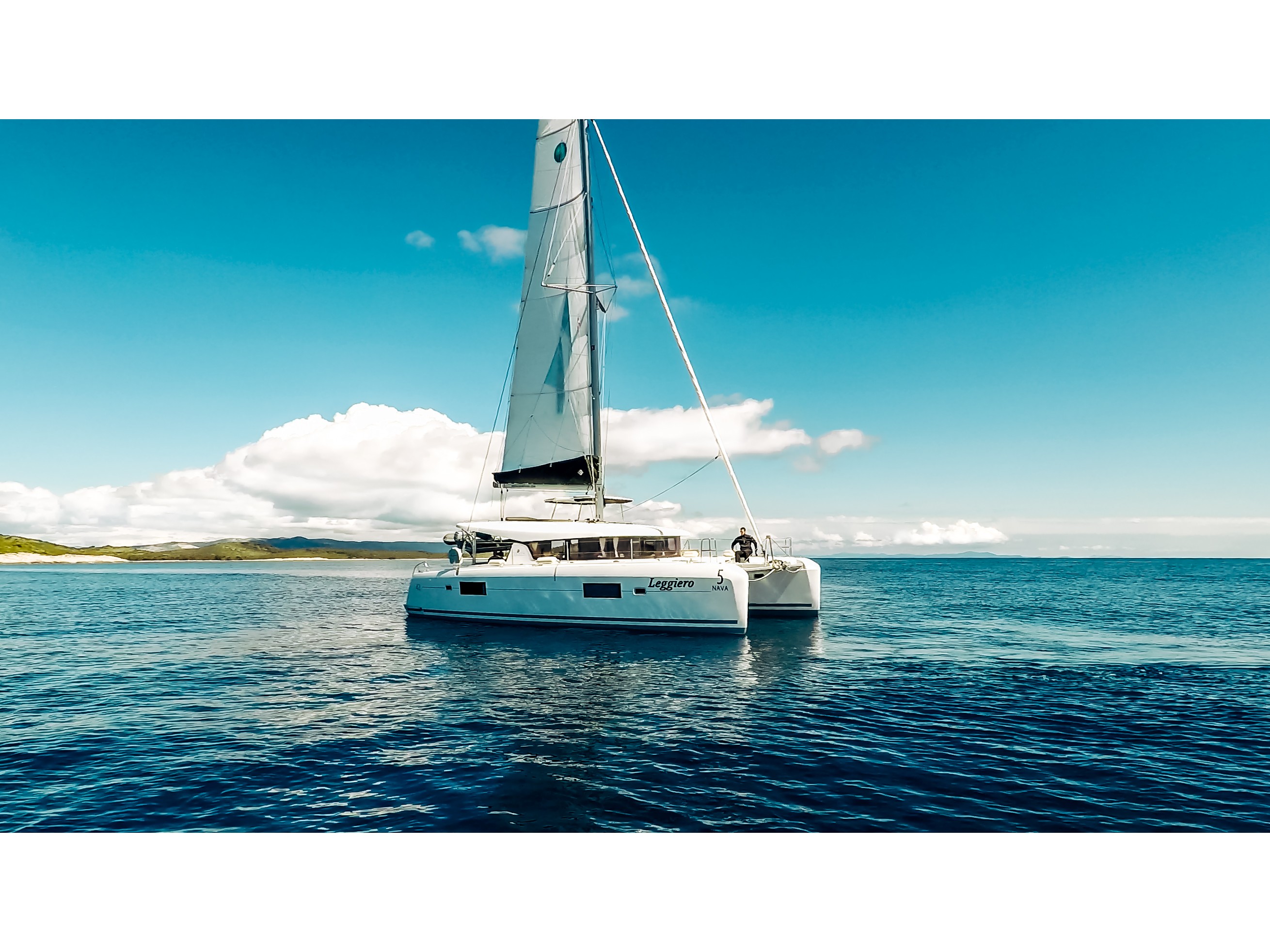 Lagoon 42  image