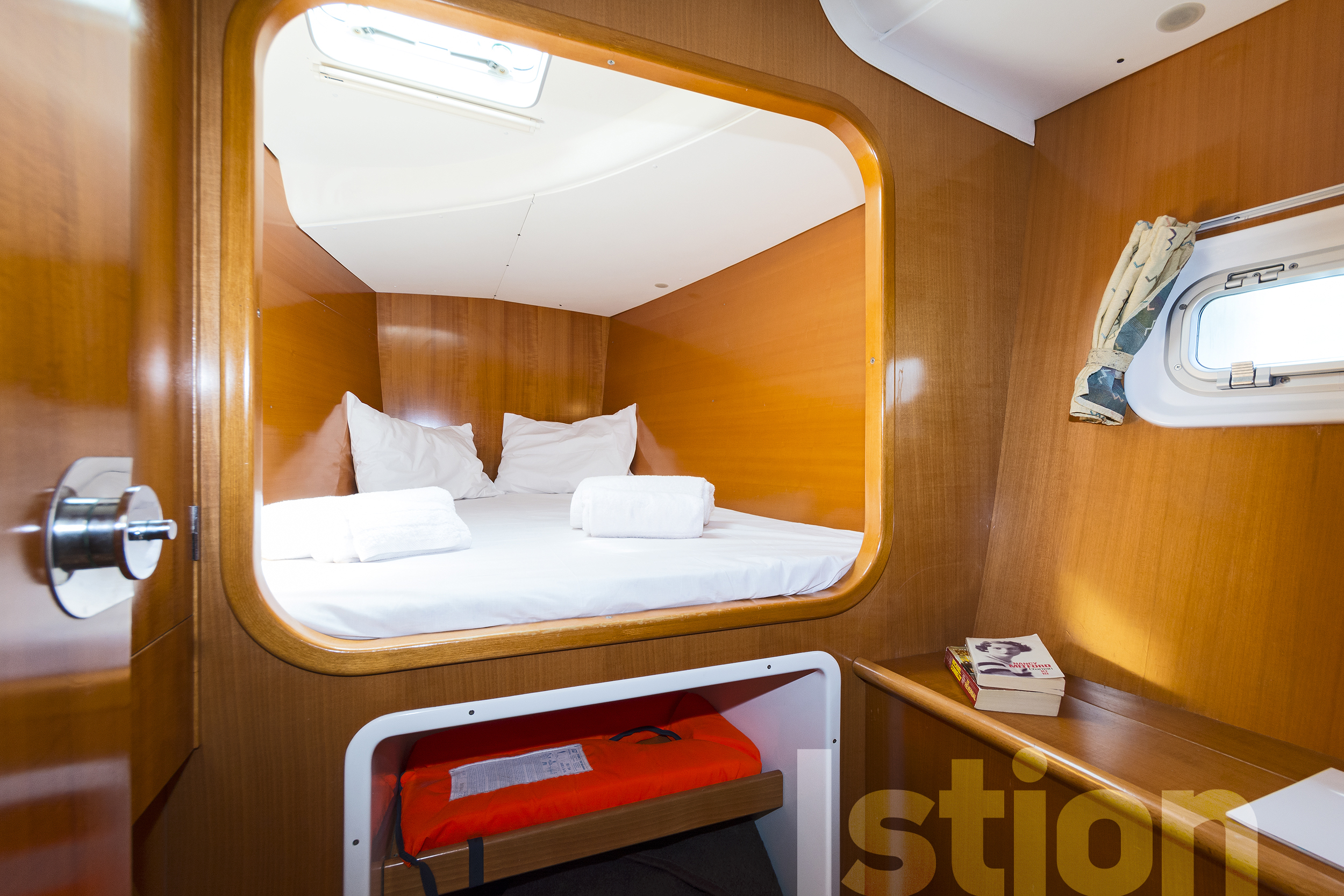 Immagine Lagoon 380