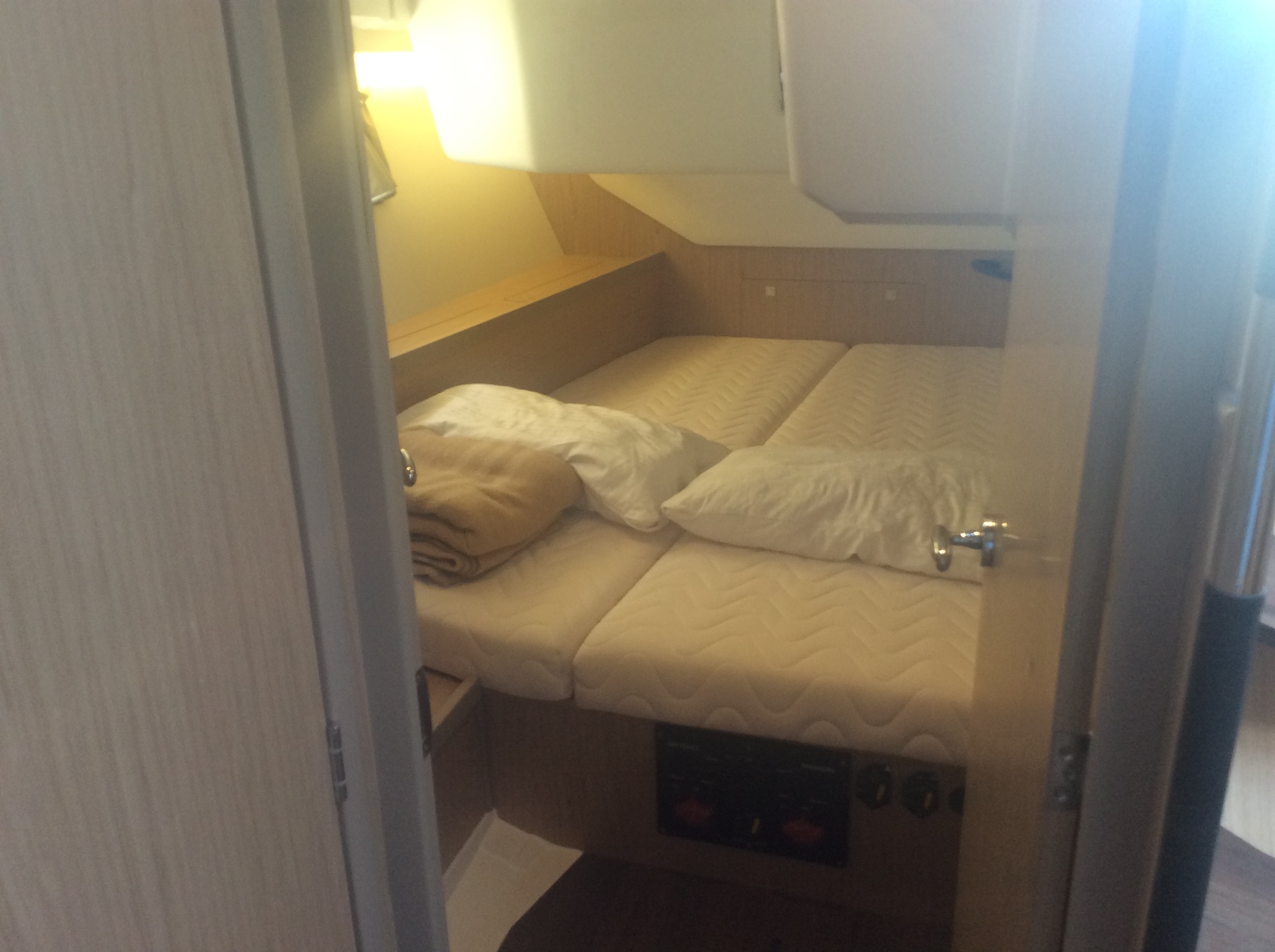 Oceanis 45 image