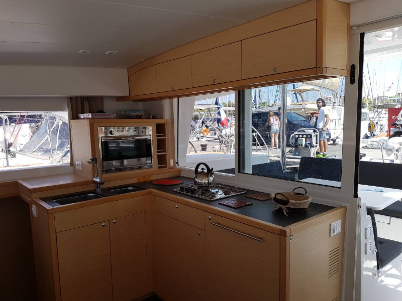 Immagine Lagoon 400