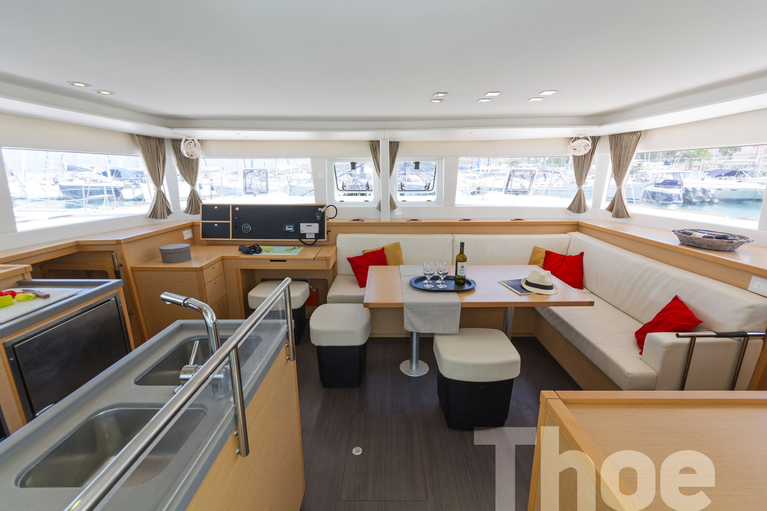Immagine Lagoon 450