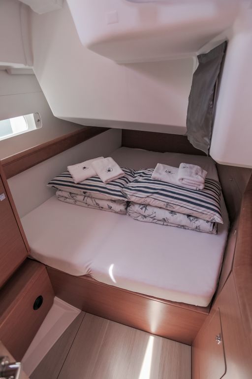 Immagine Sun Odyssey 469
