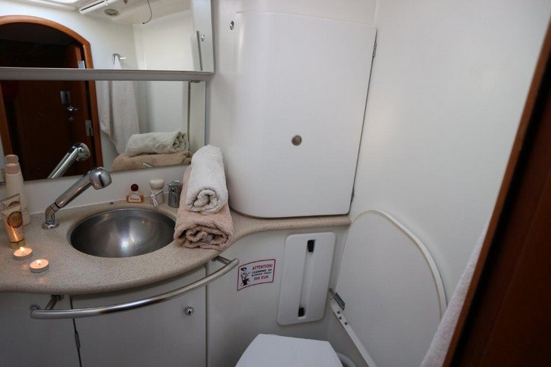 Immagine Sun Odyssey 54 DS