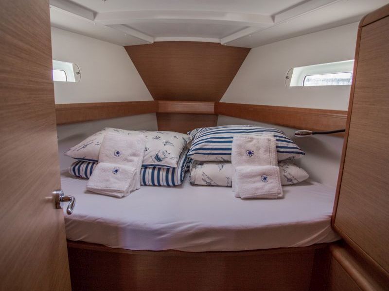 Immagine Sun Odyssey 439