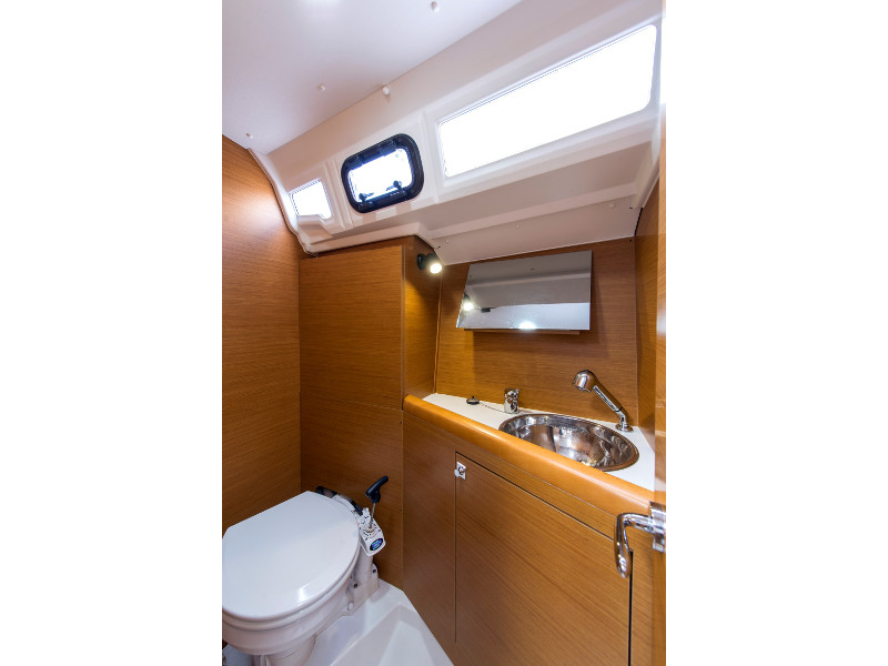 Immagine Sun Odyssey 349