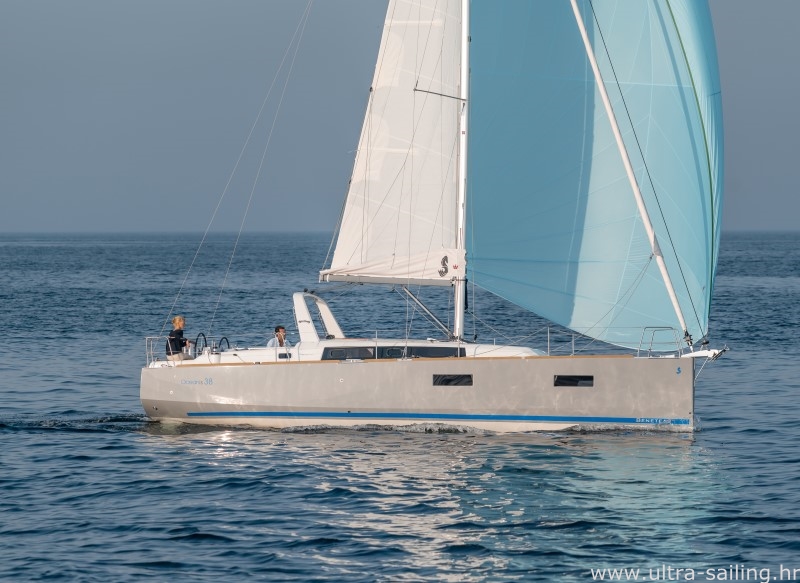 Immagine Oceanis 38
