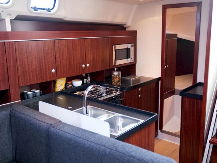 Hanse 445 image