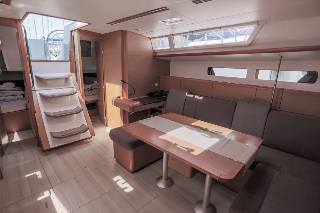 Immagine Sun Odyssey 469