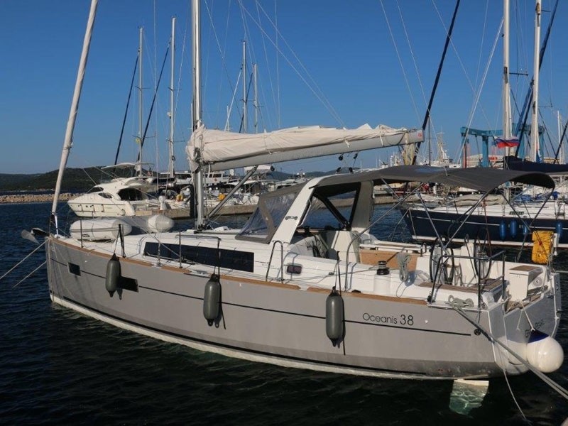 Immagine Oceanis 38