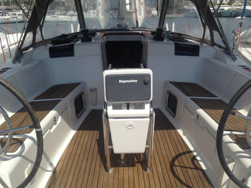 Immagine Sun Odyssey 439
