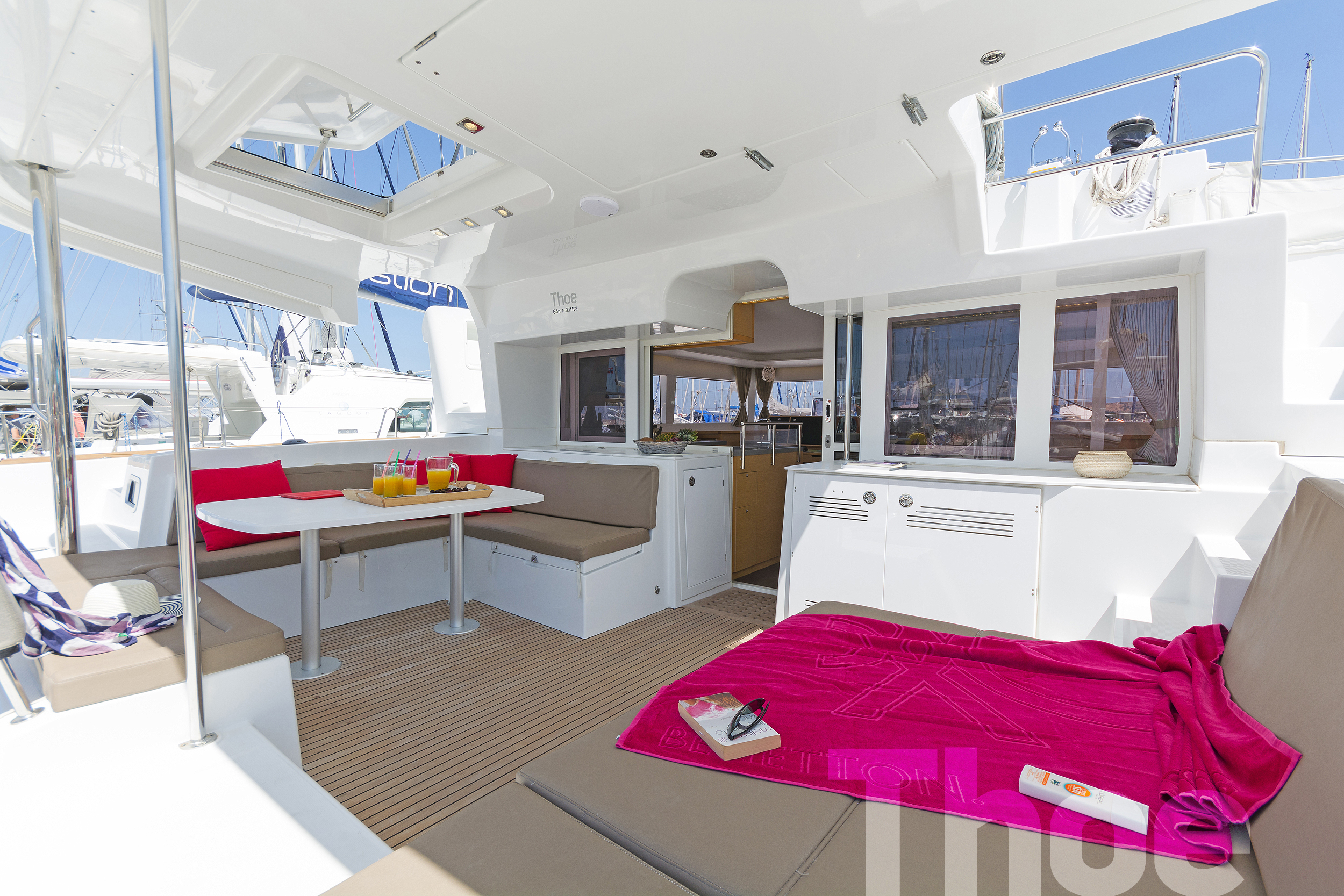 Immagine Lagoon 450
