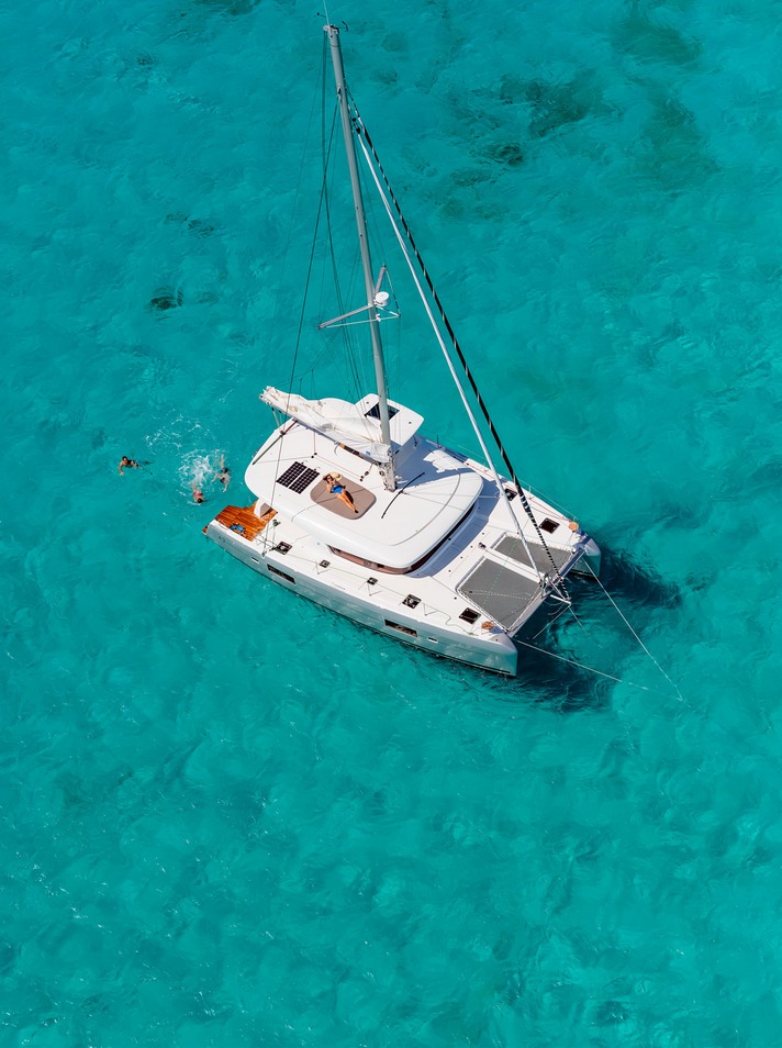 Immagine Lagoon 42