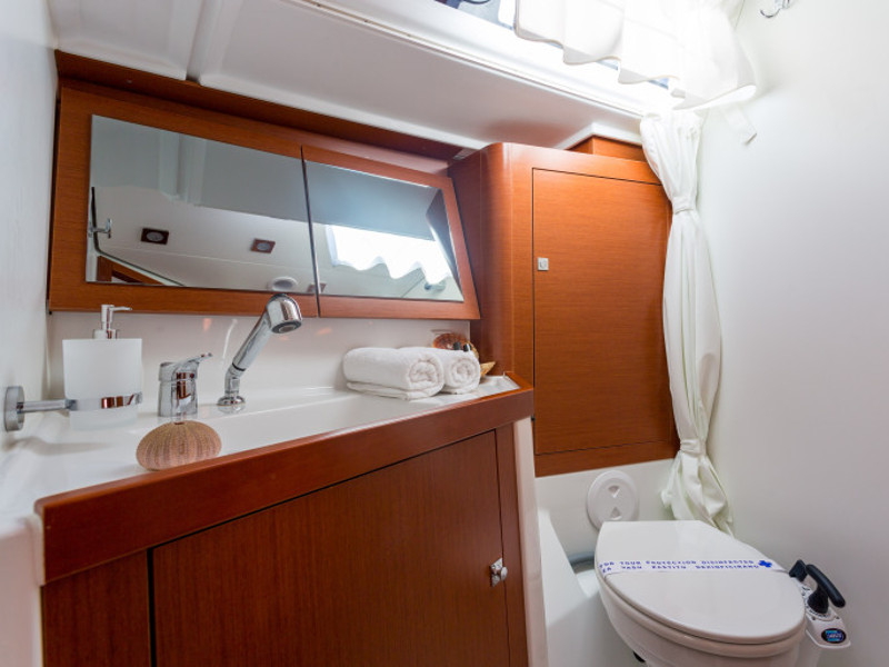 Immagine Oceanis 45