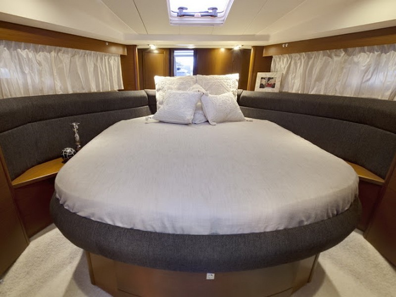 Jeanneau Prestige 38 S HT image