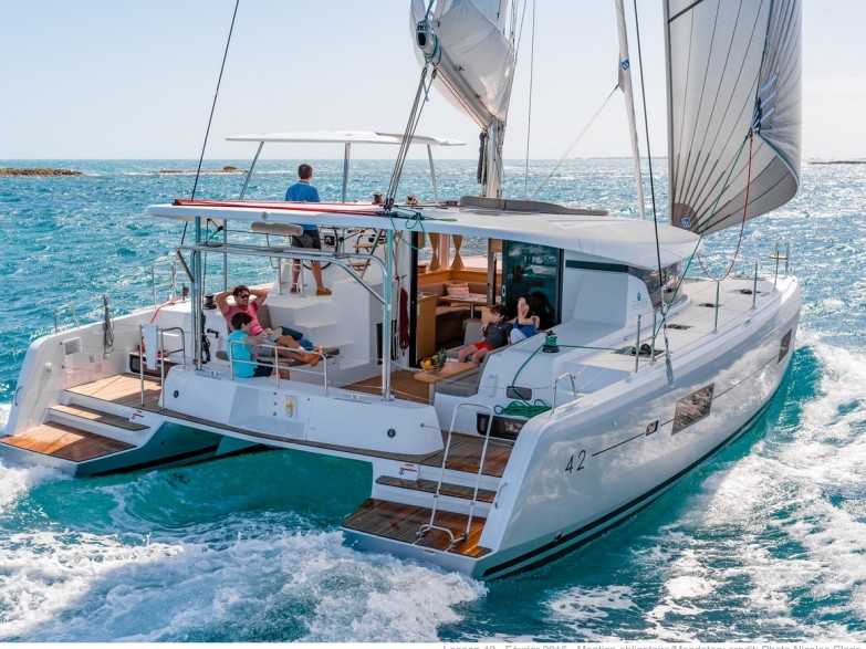 Immagine Lagoon 42