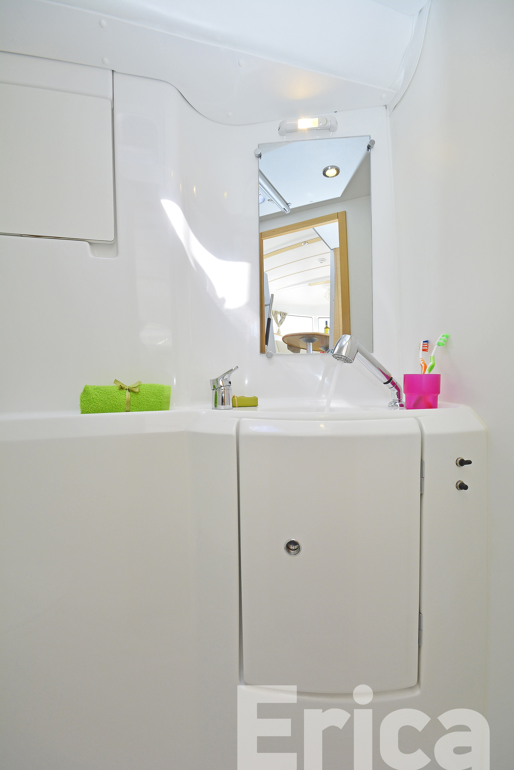 Immagine Lagoon 380 S2