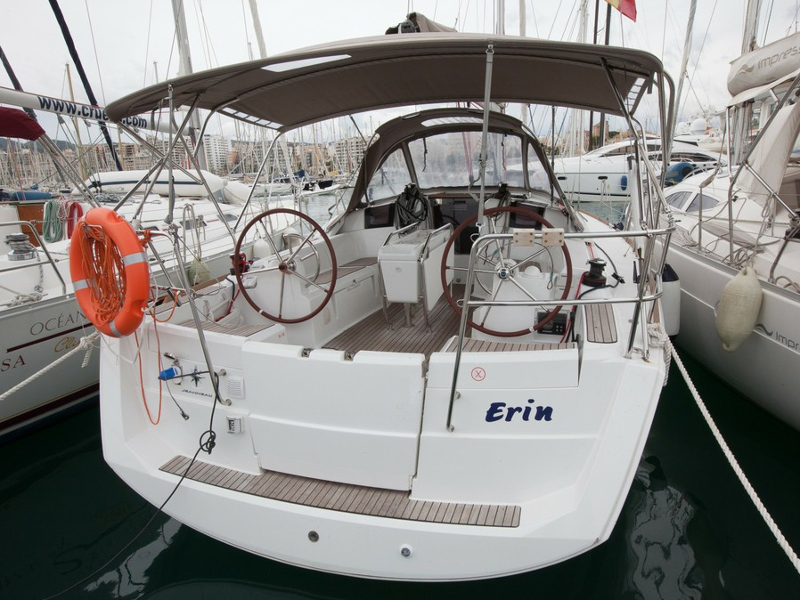 Immagine Sun Odyssey 379