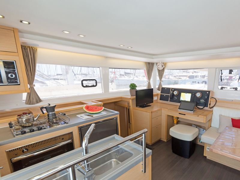 Immagine Lagoon 450
