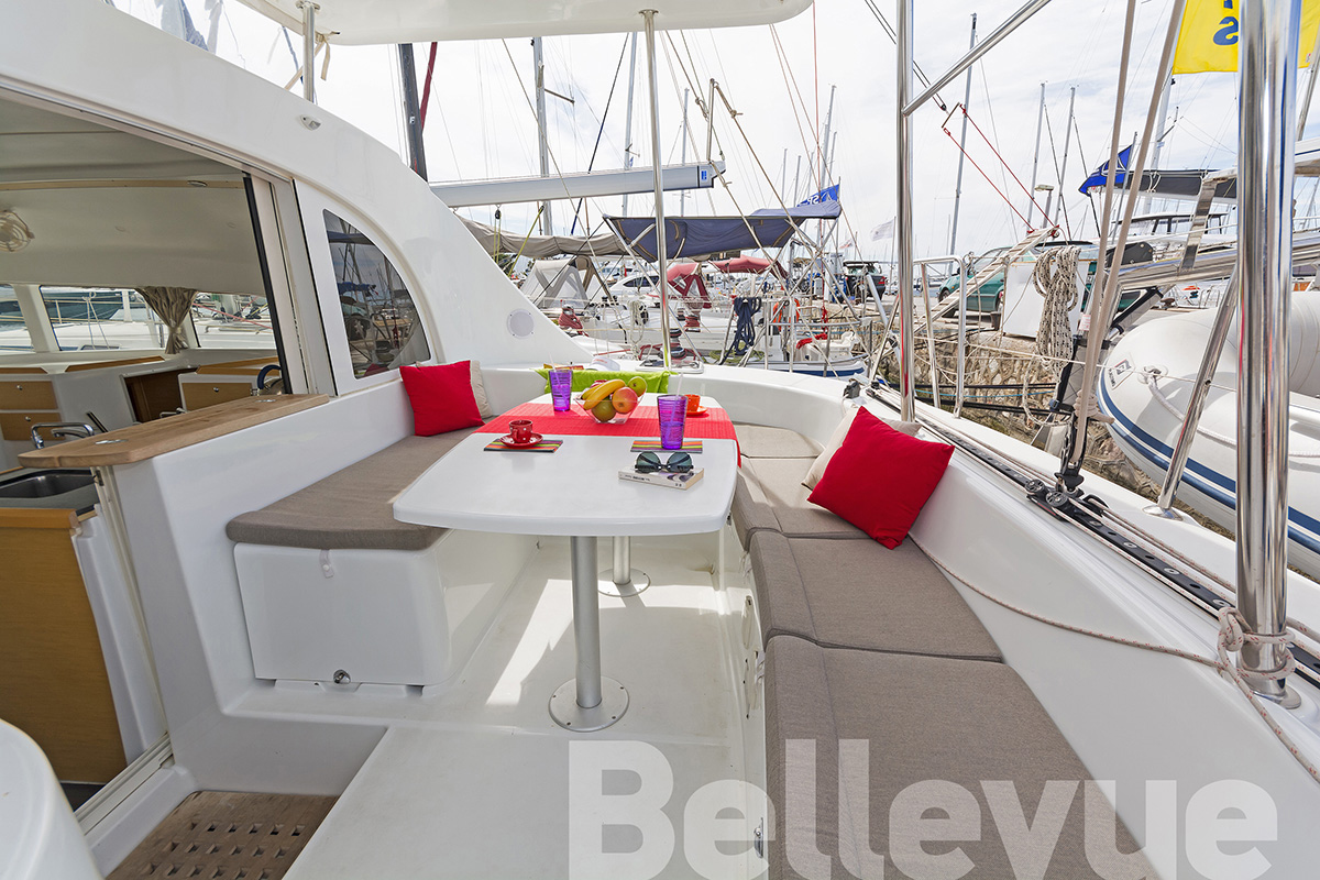 Immagine Lagoon 380