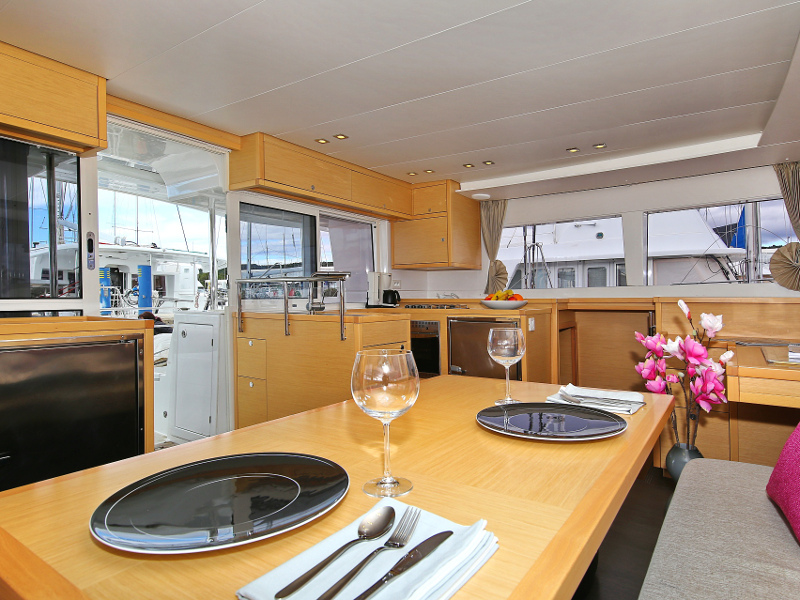 Immagine Lagoon 450