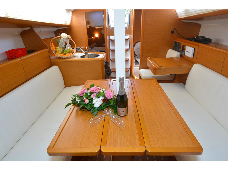 Immagine Sun Odyssey 33i