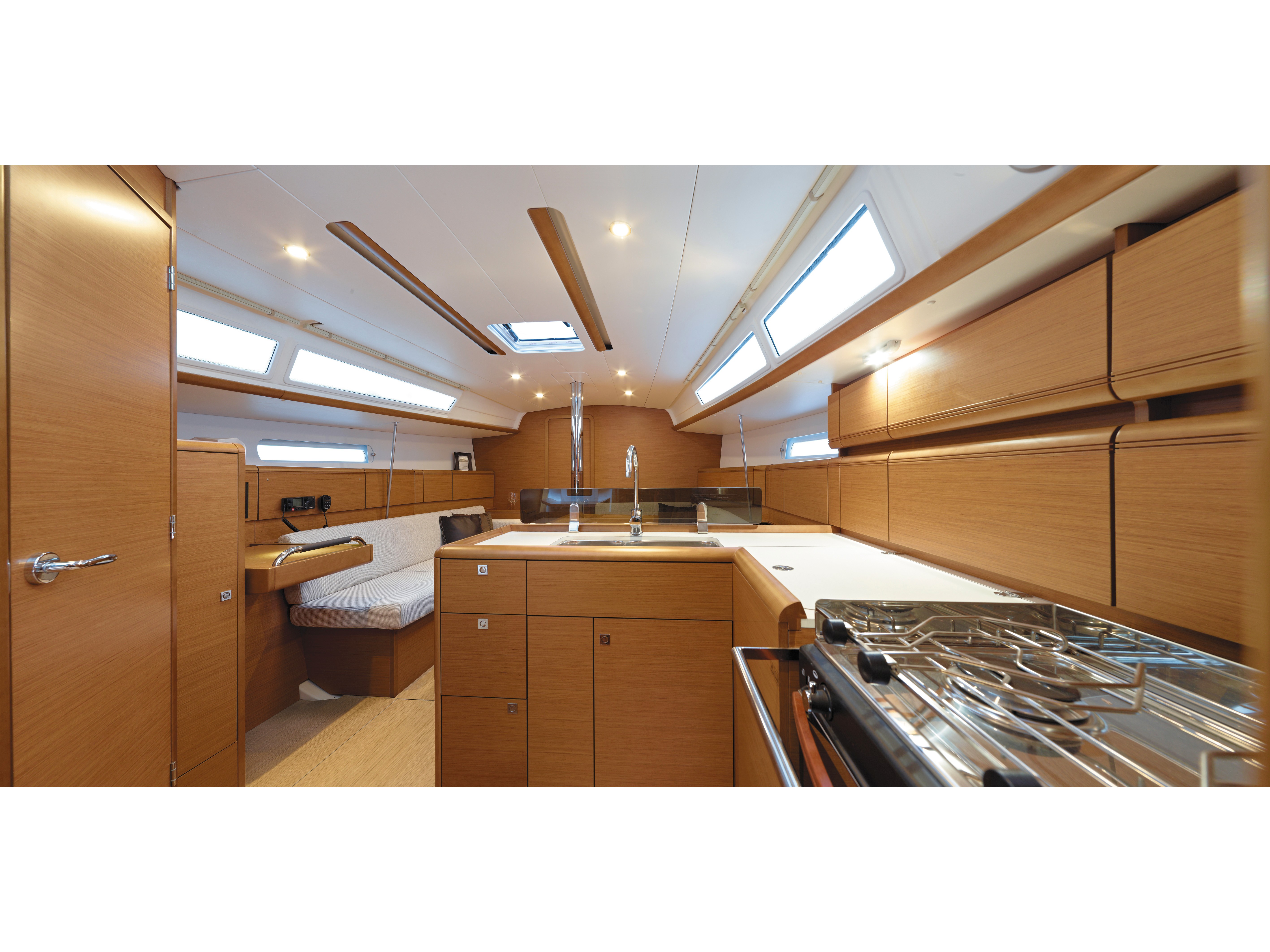 Immagine Sun Odyssey 389