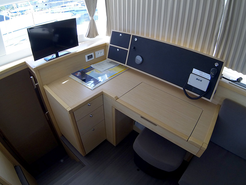 Immagine Lagoon 450