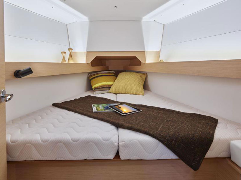 Immagine Sun Odyssey 349