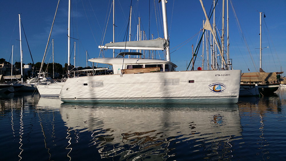 Lagoon 400 image