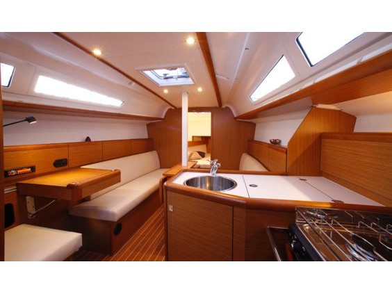 Immagine Sun Odyssey 33i
