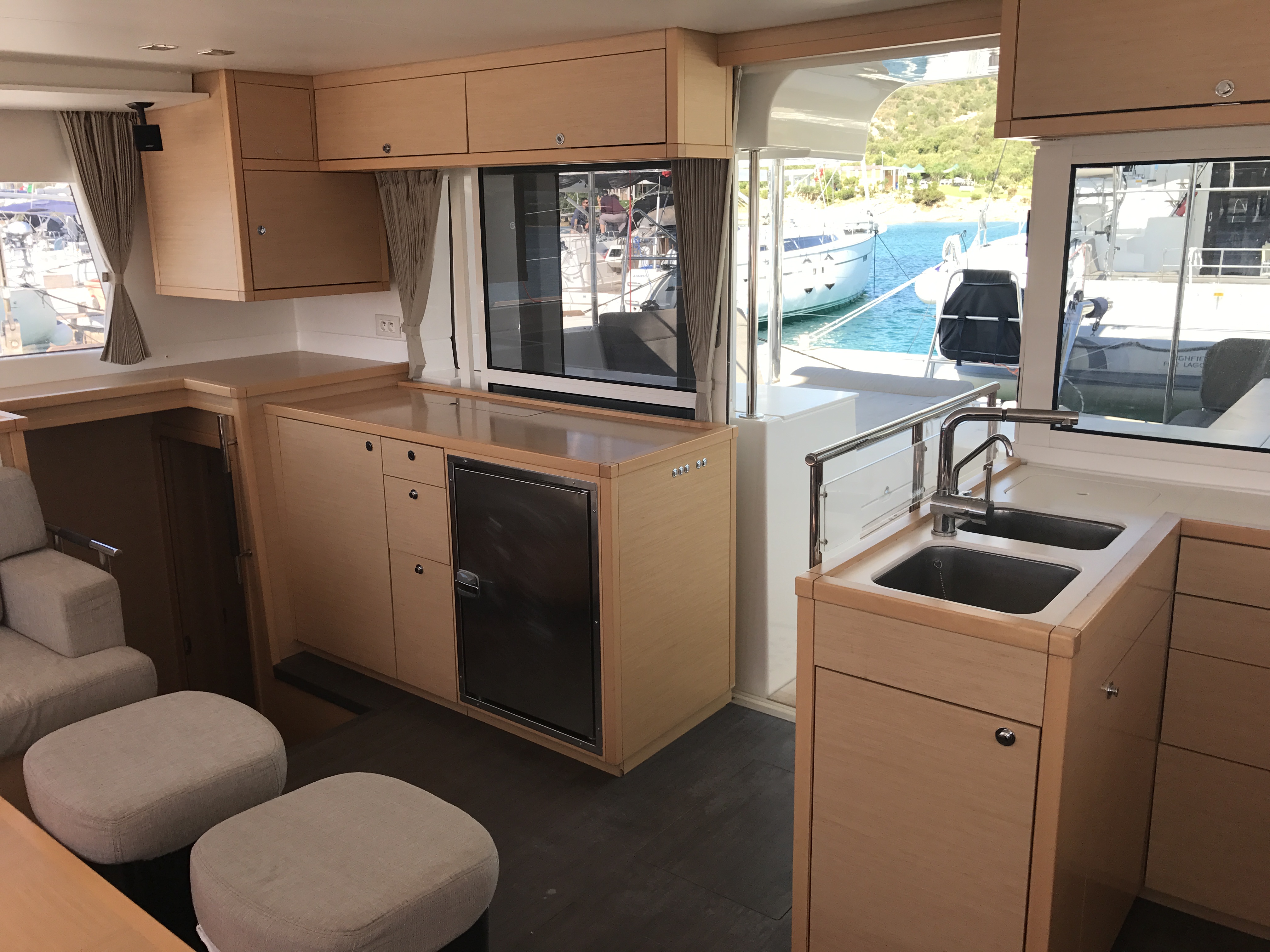 Immagine Lagoon 450