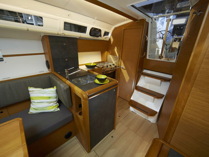 Immagine Sun Odyssey 349