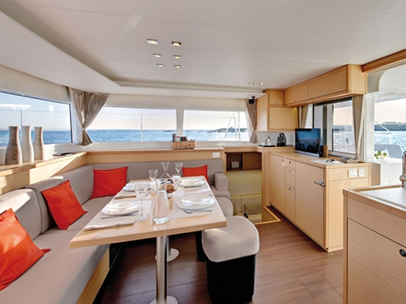 Immagine Lagoon 450 SporTop