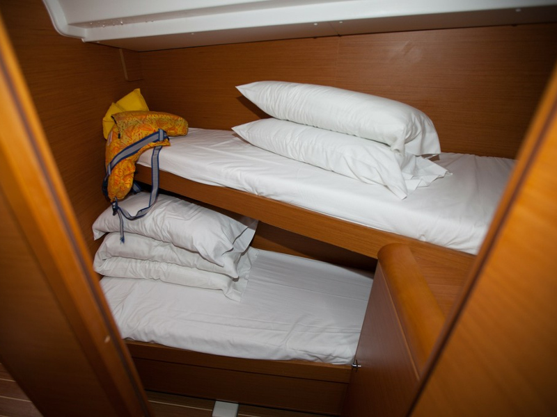Immagine Sun Odyssey 439