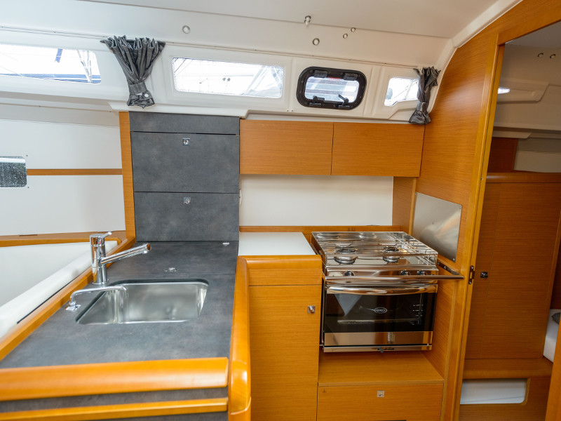 Immagine Sun Odyssey 349