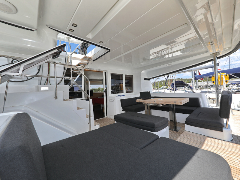 Immagine Lagoon 52