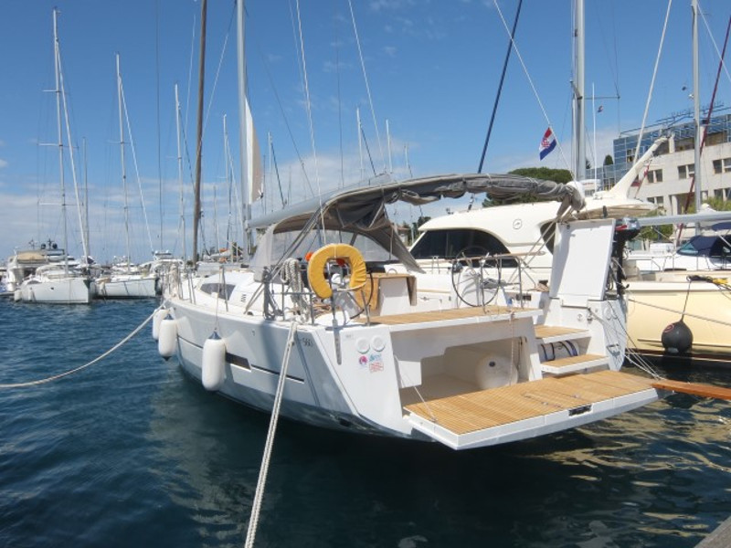Immagine Dufour 560