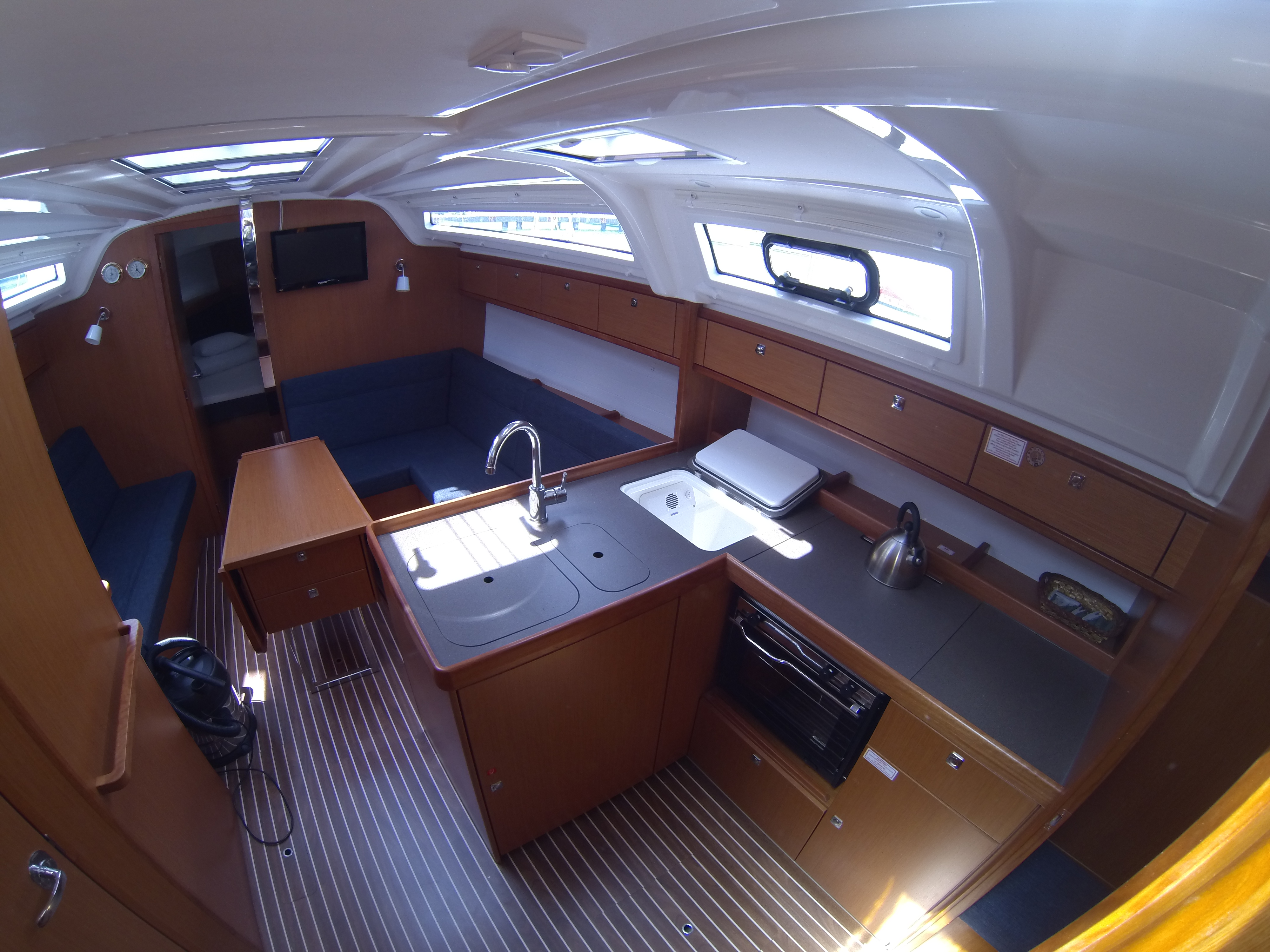 Immagine Bavaria Cruiser37