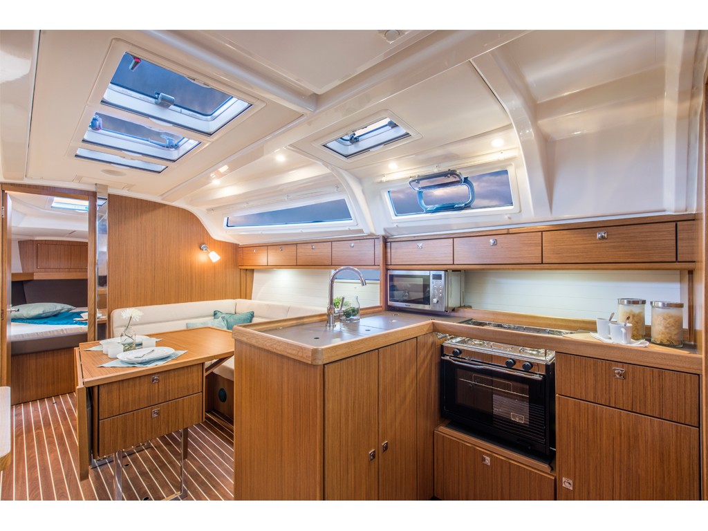 Immagine Bavaria Cruiser 37