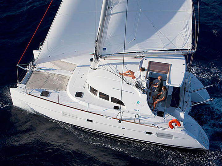 Immagine Lagoon 380
