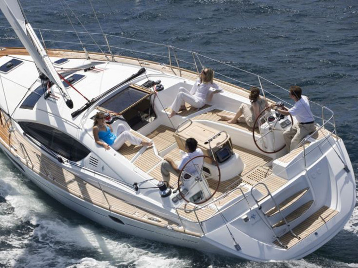 Sun Odyssey 43 image