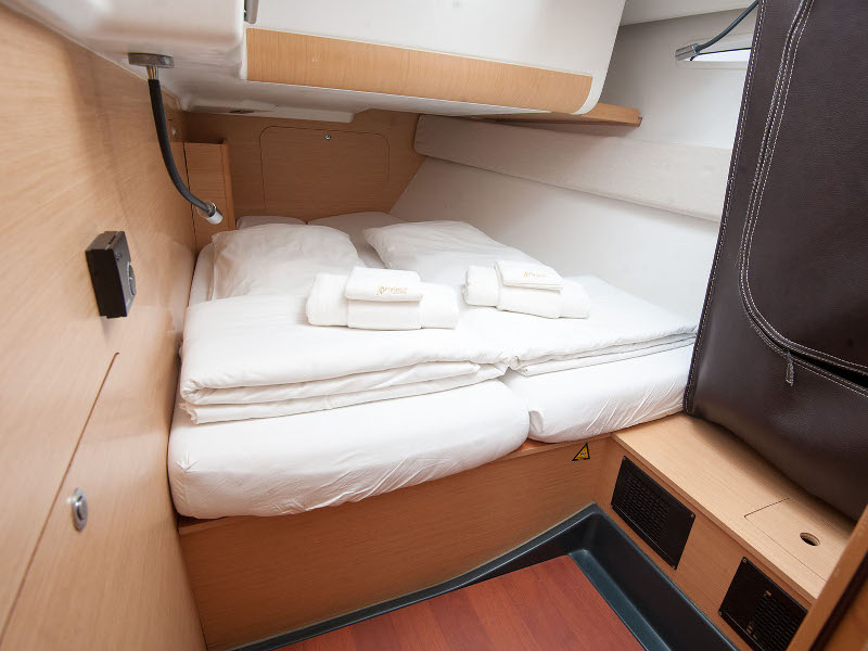 Immagine Beneteau First 45