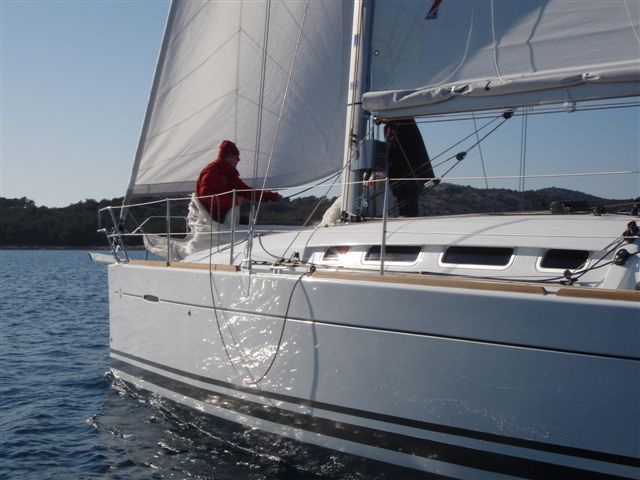 Immagine First 35