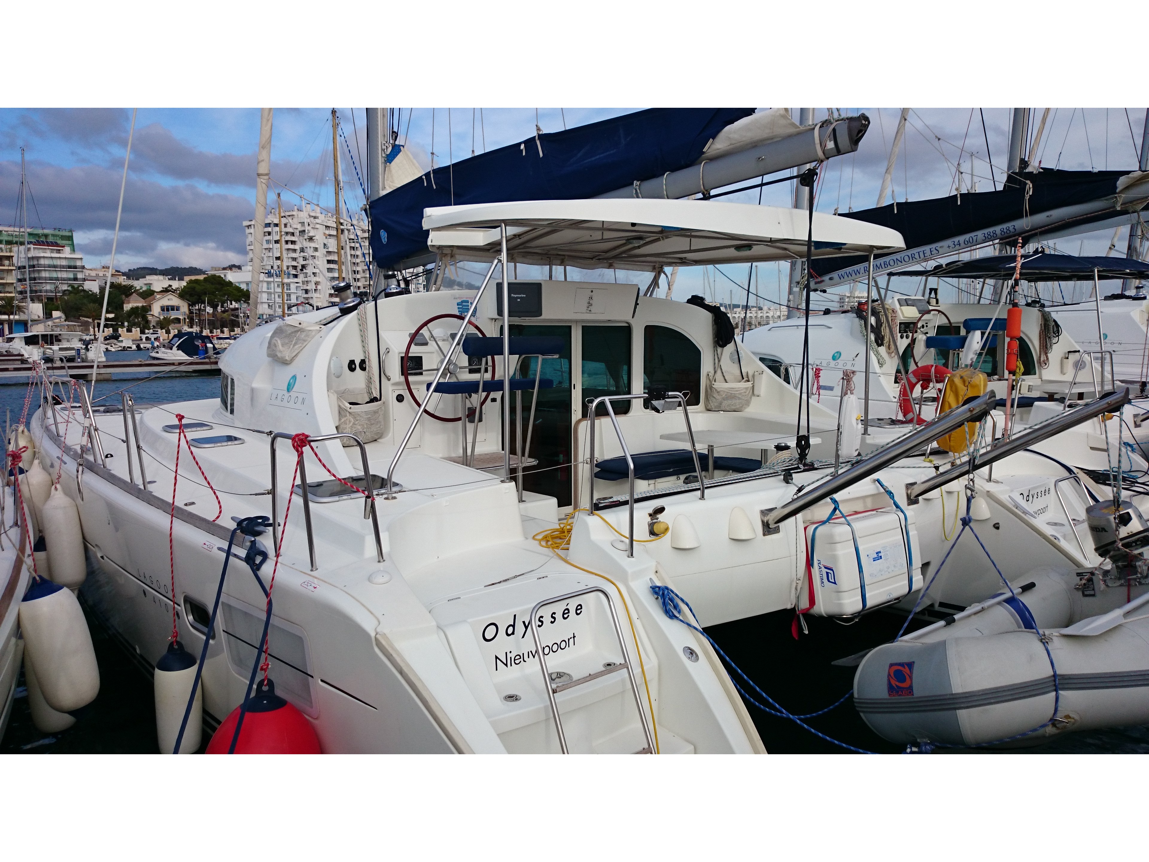 Immagine Lagoon 410