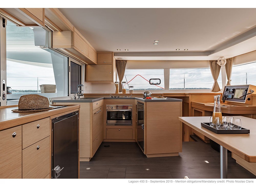 Immagine Lagoon 450  