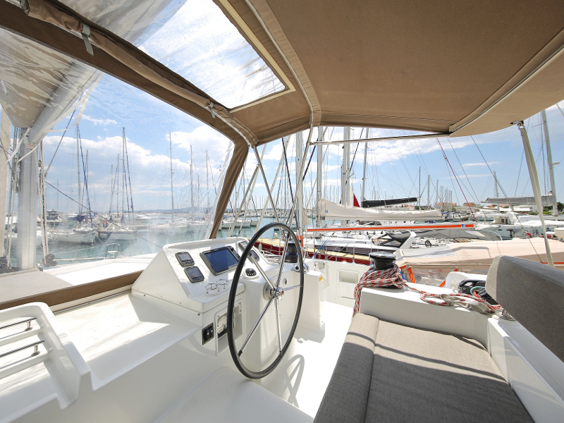 Immagine Lagoon 450