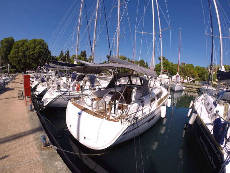 Immagine Bavaria Cruiser 37