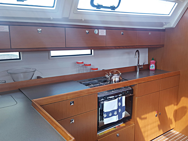 Bavaria Cruiser 46 image
